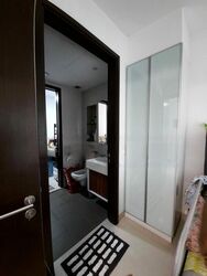 The Water Edge (D14), Apartment #462909421